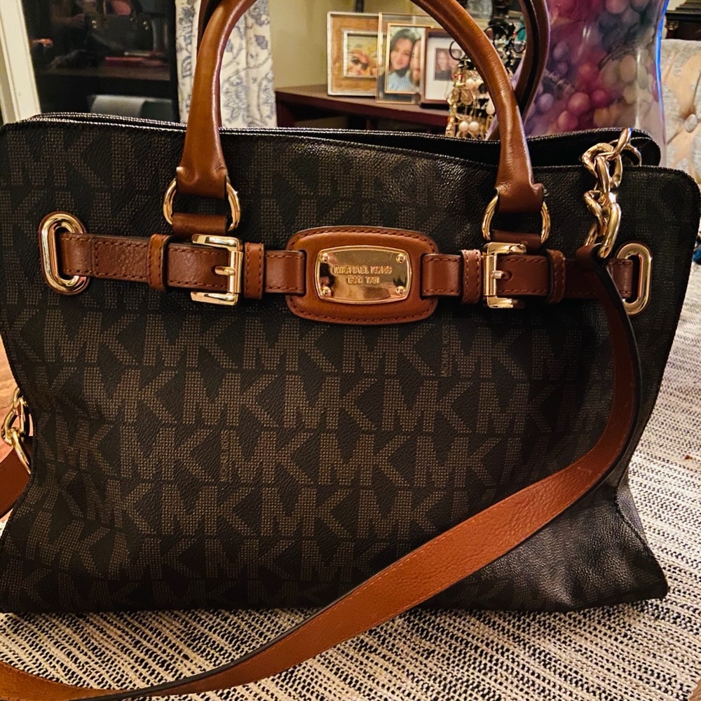 Michael Kors brown monogram Hamilton